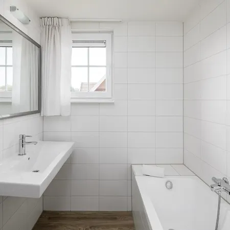 Luxurious Villa, Washer & Sauna In Maasduinen Area * Arcen